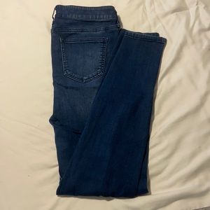 Celebrity Pink Jeans Dark Wash